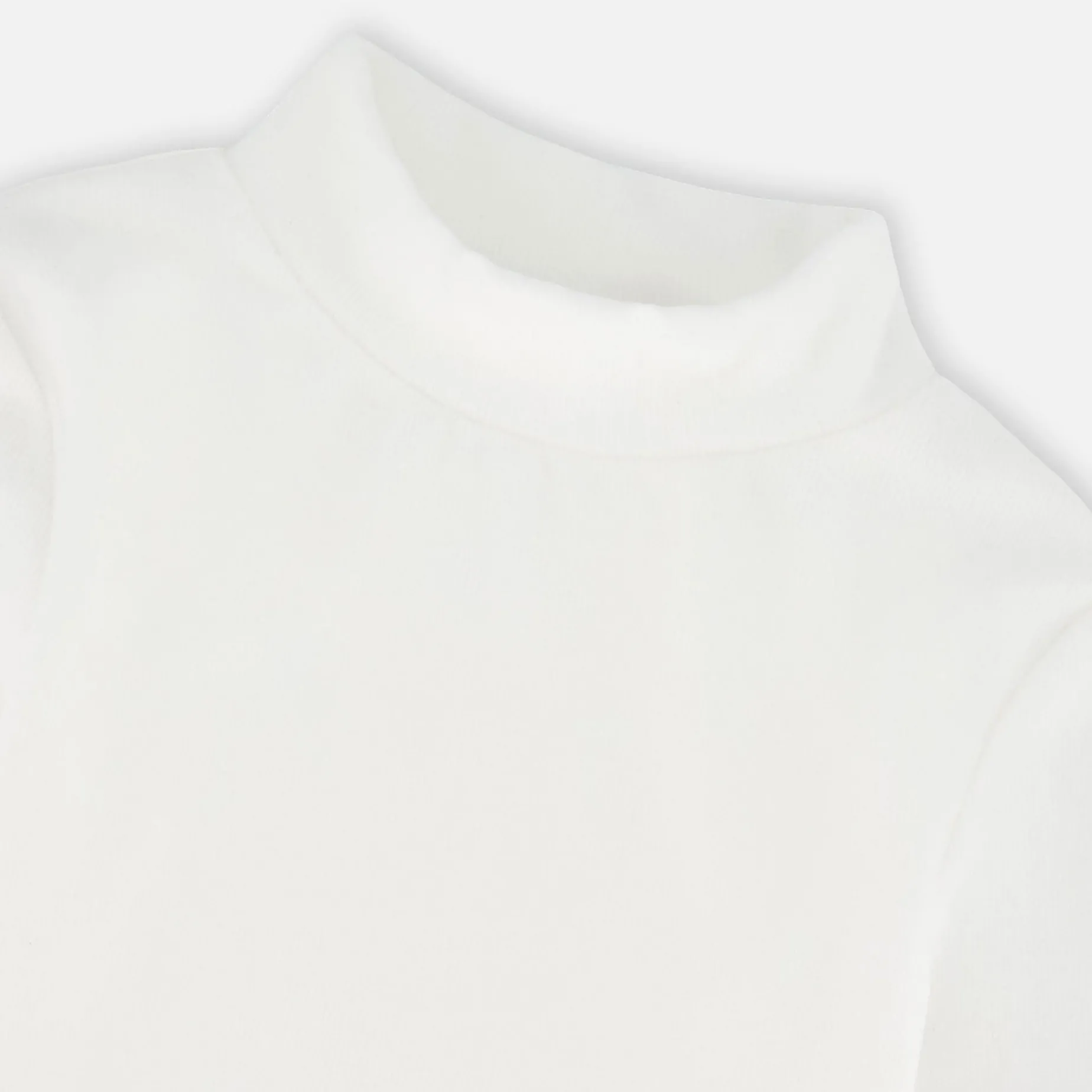 Must Have Turtleneck 3-6