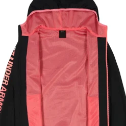 Wintuck Wordmark Windbreaker